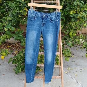 Vigoss Studio skinny jeans distressed Size 27